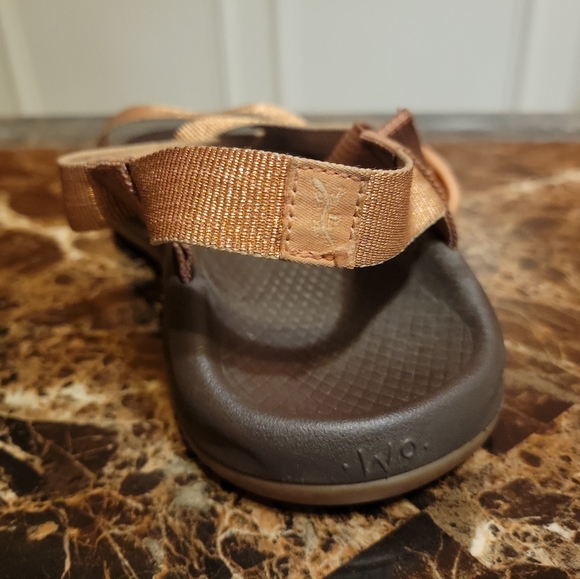 Chaco Rose Gold Metallic Z Cloud Sandals - Picture 8 of 9